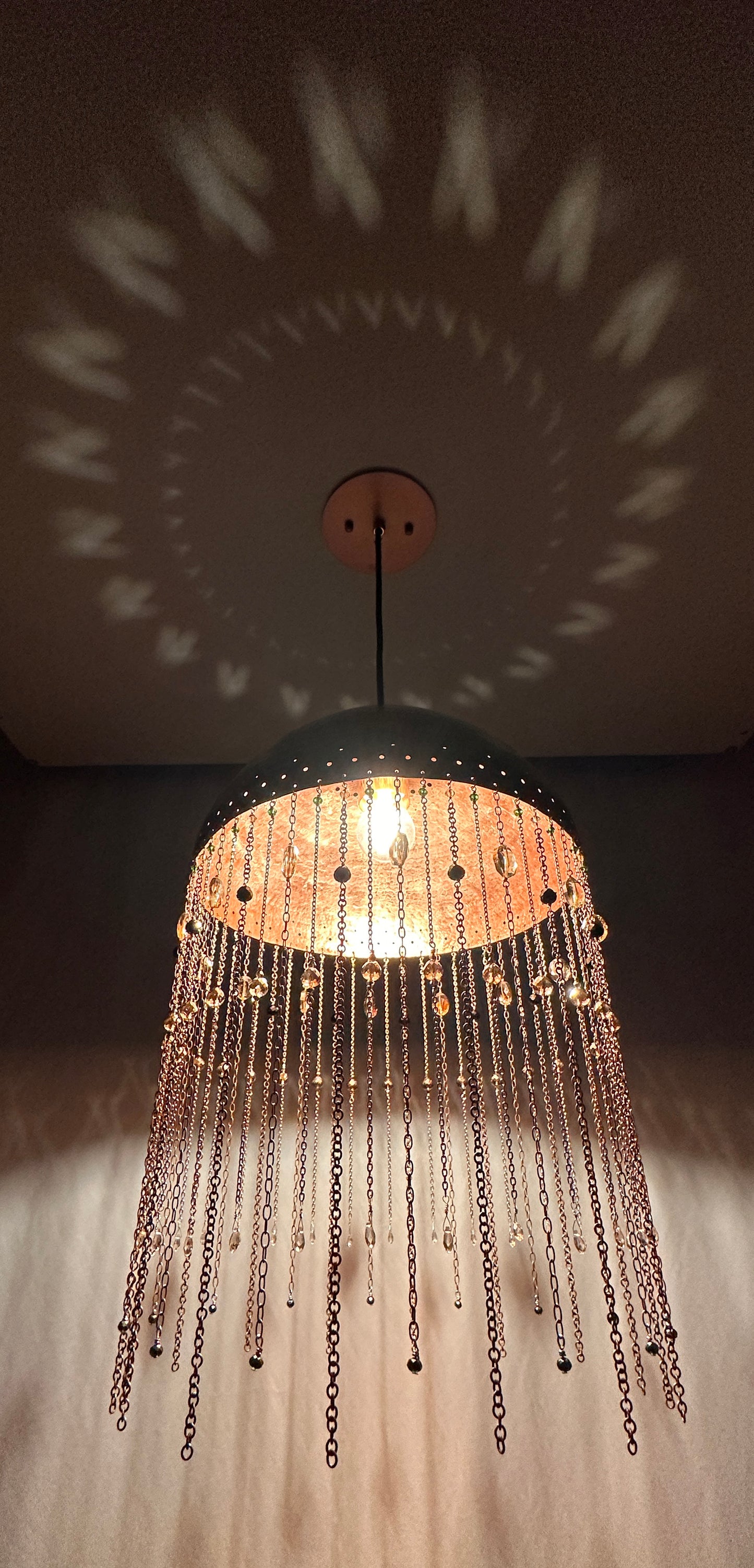 Red-Brown Black Crackle/Shadow-Casting Crystal Pendant Lamp