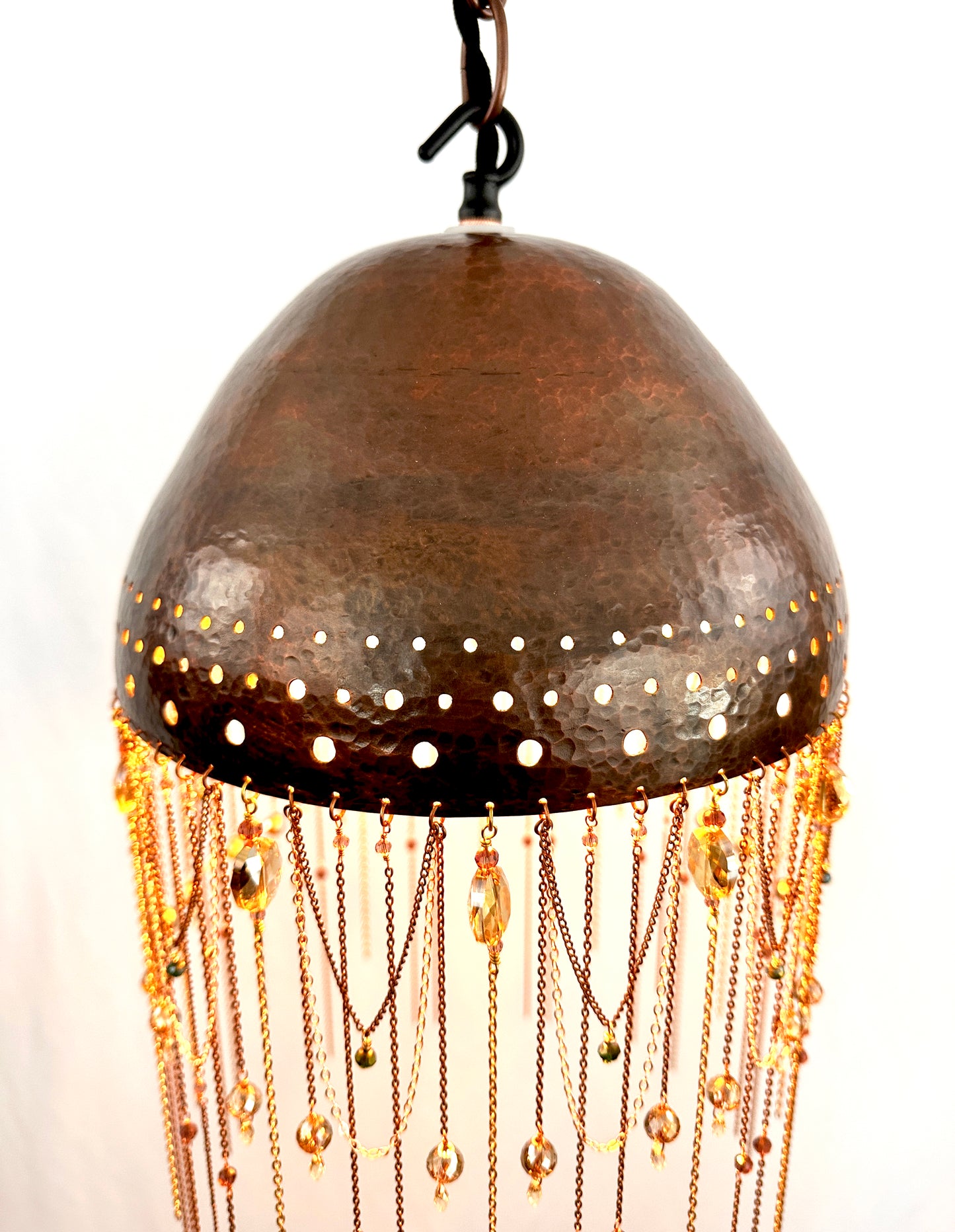 Red-Brown Shadow-Casting Crystal Pendant Lamp